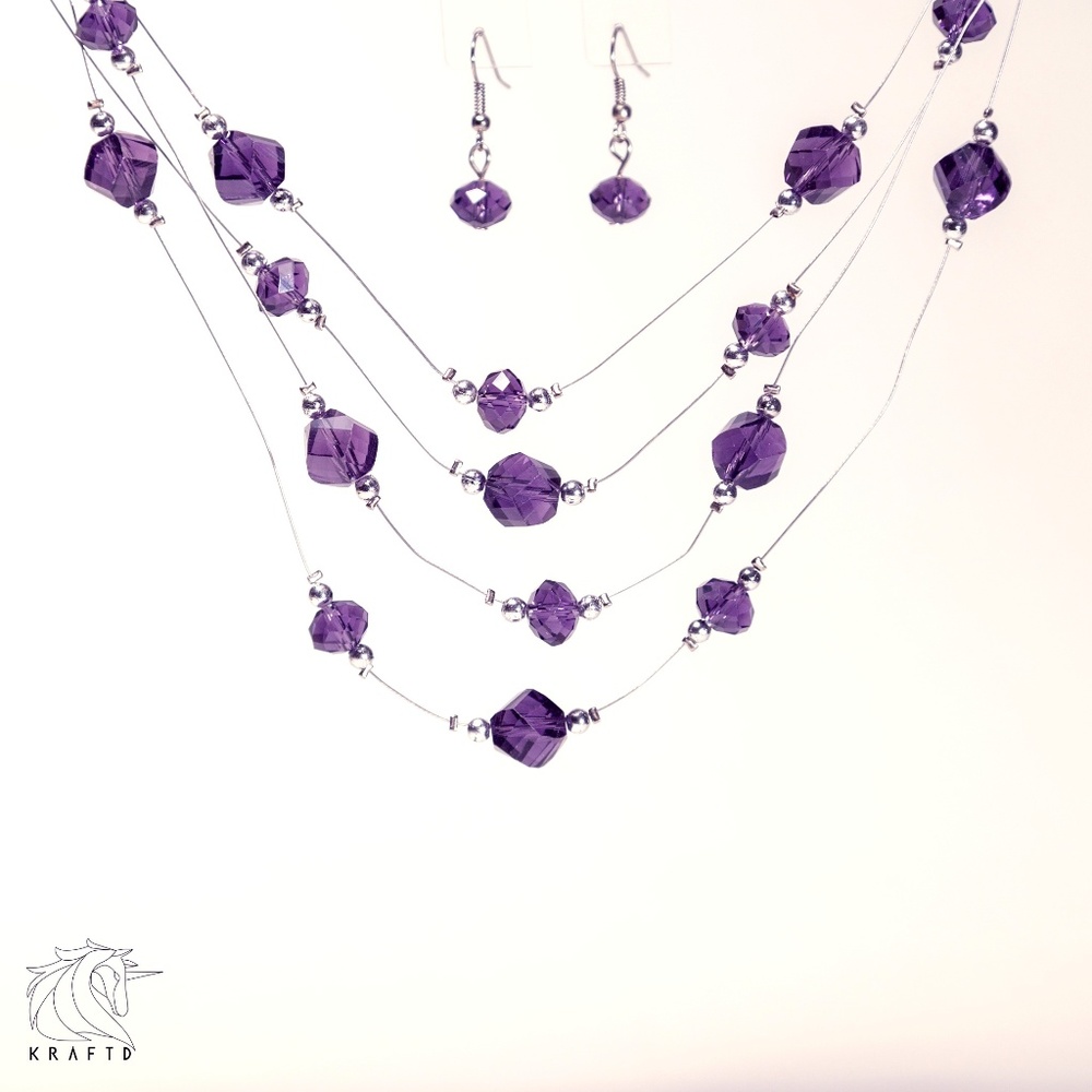Necklace and earring set